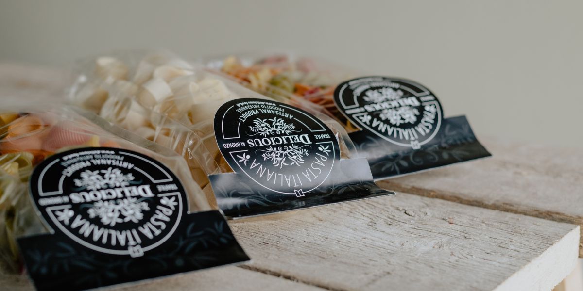 FULL SERVICE - Delicious Food